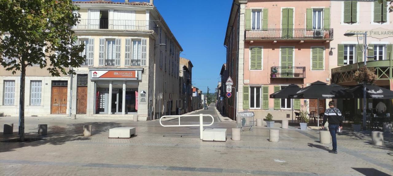 Chez Bichette Saint Maximin Apartment Bagian luar foto